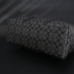 coach-metropolitan-duffel-bag-in-signature-black-canvas Handle