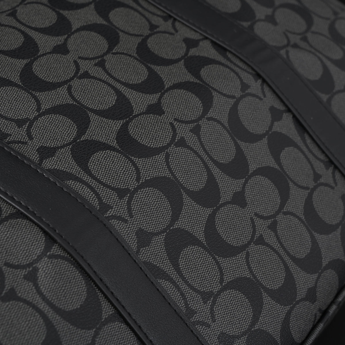 coach-metropolitan-duffel-bag-in-signature-black-canvas Handle