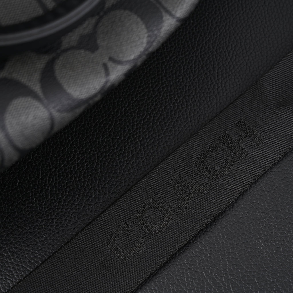 coach-metropolitan-duffel-bag-in-signature-black-canvas Handle