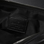 louis-vuitton-discovery-pochette-mm-monogram-eclipse Handle