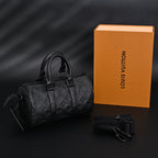 louis-vuitton-keepall-bandouliere-50-monogram-shadow-black-leather Handle