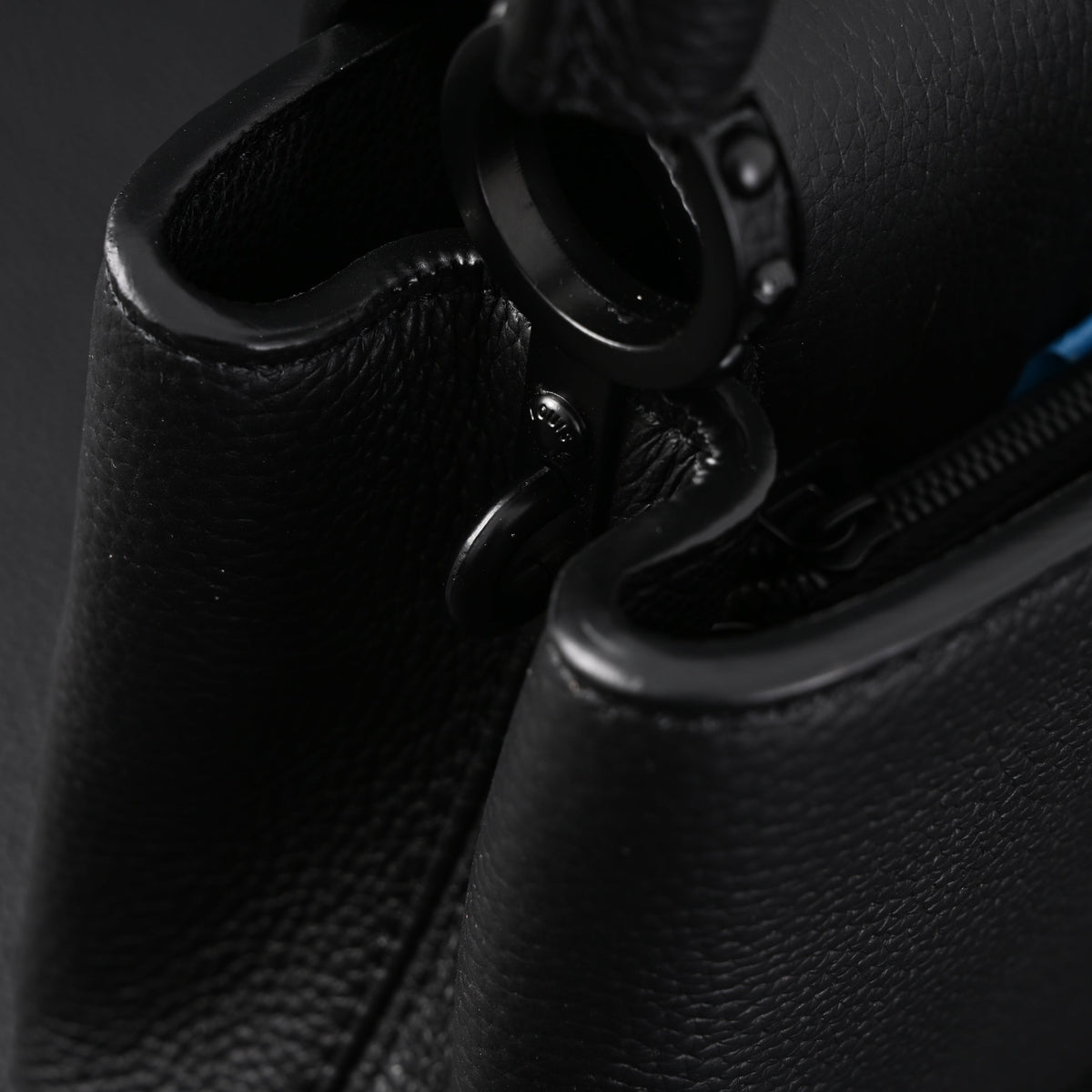 louis-vuitton-black-grain-leather-mini-top-handle-bag-with-chain-strap Handle