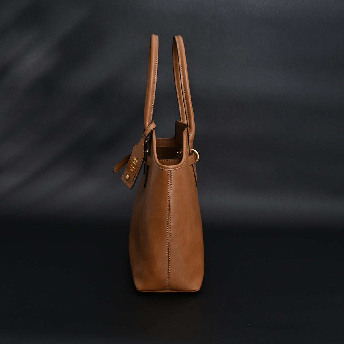 miu-miu-leather-tote-bag-elegant-caramel-brown Tote