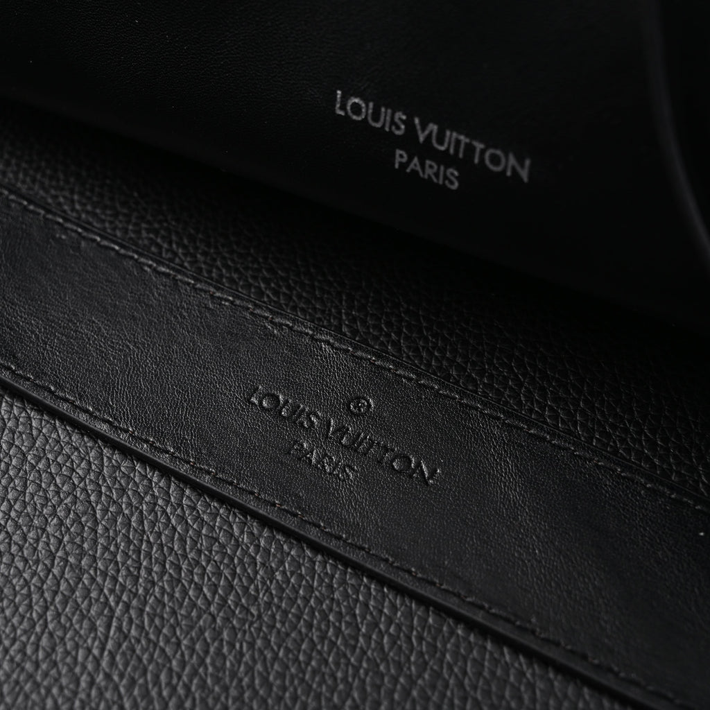 louis-vuitton-montaigne-black-mahina-leather-shoulder-bag Shoulder