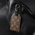 louis-vuitton-black-mahina-leather-hobo-shoulder-bag Tote
