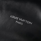 louis-vuitton-black-mahina-leather-hobo-shoulder-bag Tote