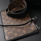 louis-vuitton-black-mahina-leather-hobo-shoulder-bag Tote