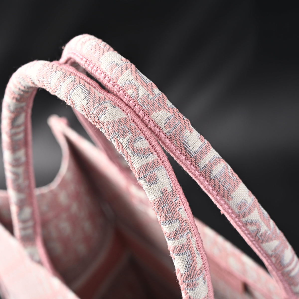 christian-dior-large-book-tote-pink-oblique-embroidery Tote