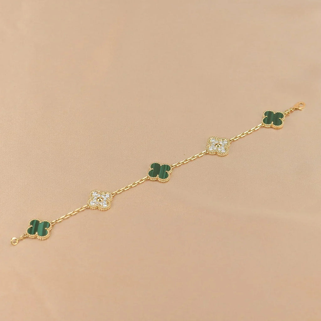 VCA CLOVER 5 MOTIF MALACHITE BRACELET COLLECTION