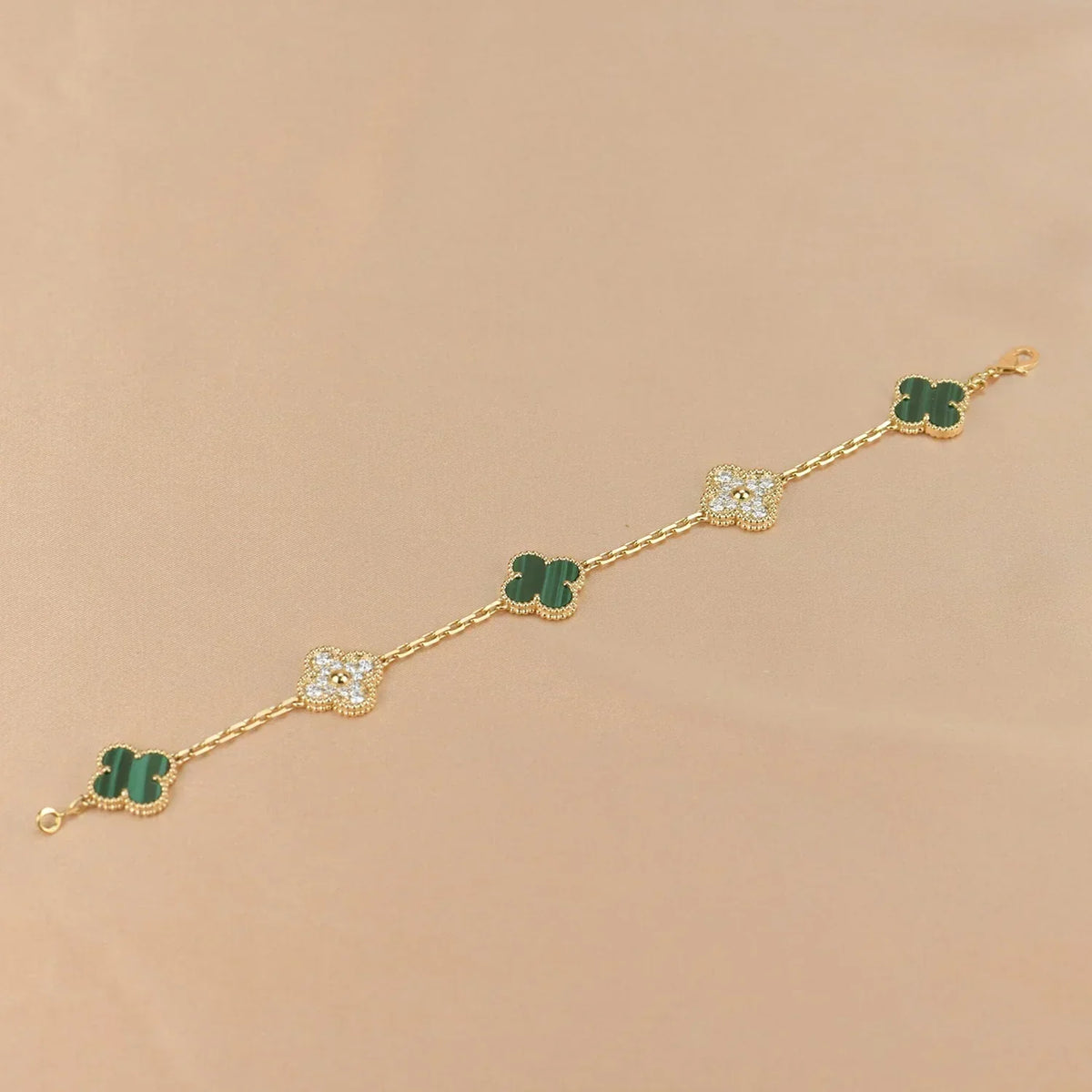 VCA CLOVER 5 MOTIF MALACHITE BRACELET COLLECTION