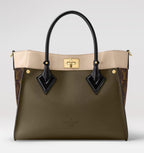on-my-side-mm-9 Tote