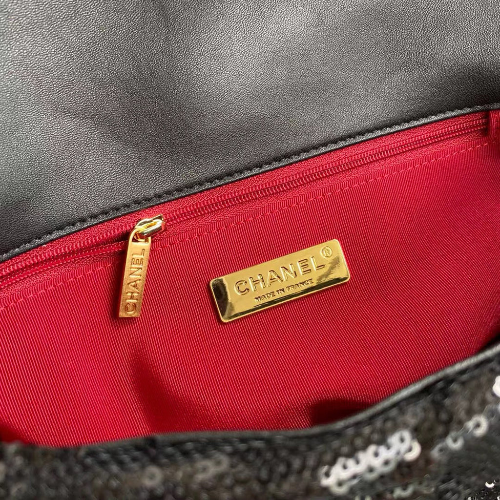 chanel-19-flap-bag-8 Crossbody