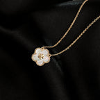 VCA LUCKY WHITE MOP PLUM BLOSSOM NECKLACE