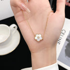 VCA LUCKY WHITE MOP PLUM BLOSSOM NECKLACE