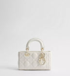 pink-lady-bag Handle
