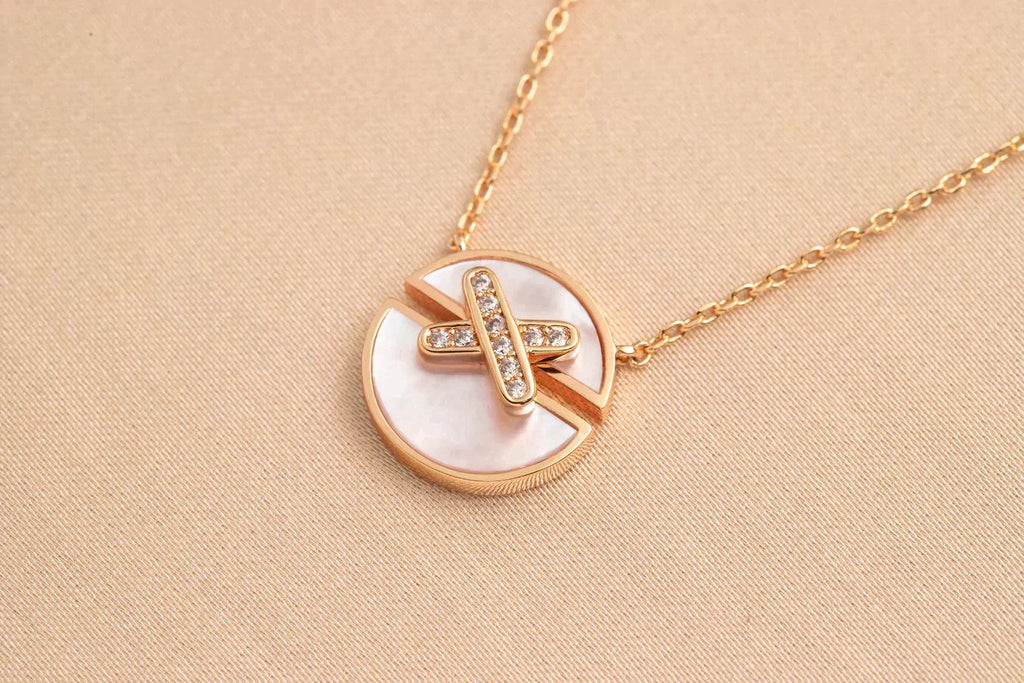 CHAUMET JEUX DE ROSE GOLD DIAMOND NECKLACE