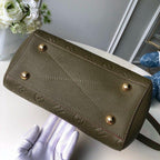 montaigne-mm-2 Crossbody