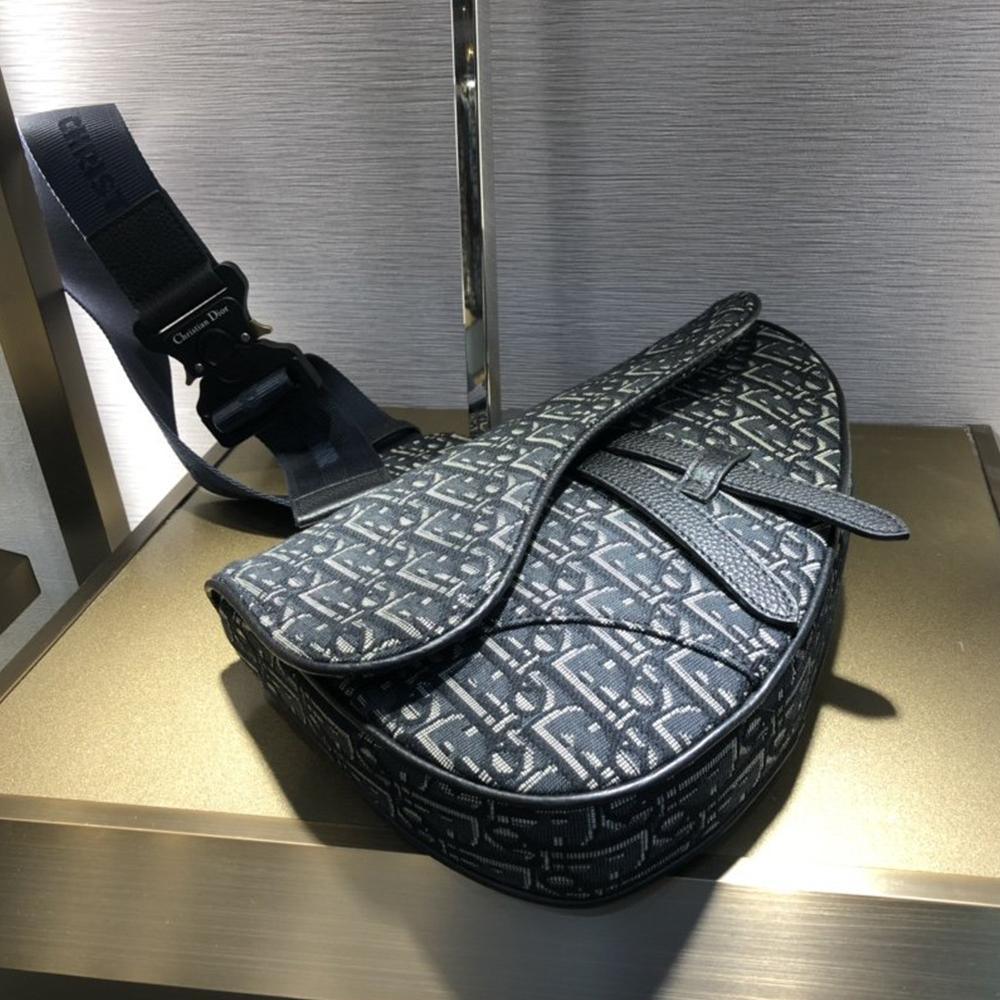saddle-bag-2 Shoulder