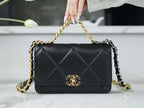chanel-19-woc-wallet-on-chain-ap0957-black-flap-bag Crossbody