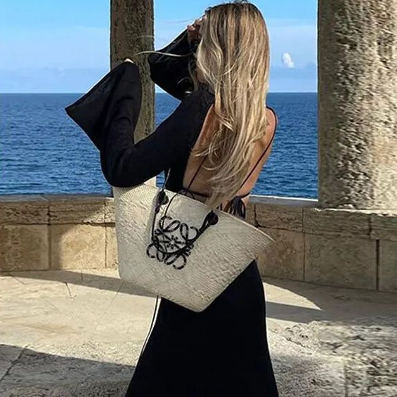 loewe-sunday-neeti-black-raffia-bag Shoulder