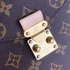 louis-vuitton-pochette-metis Crossbody