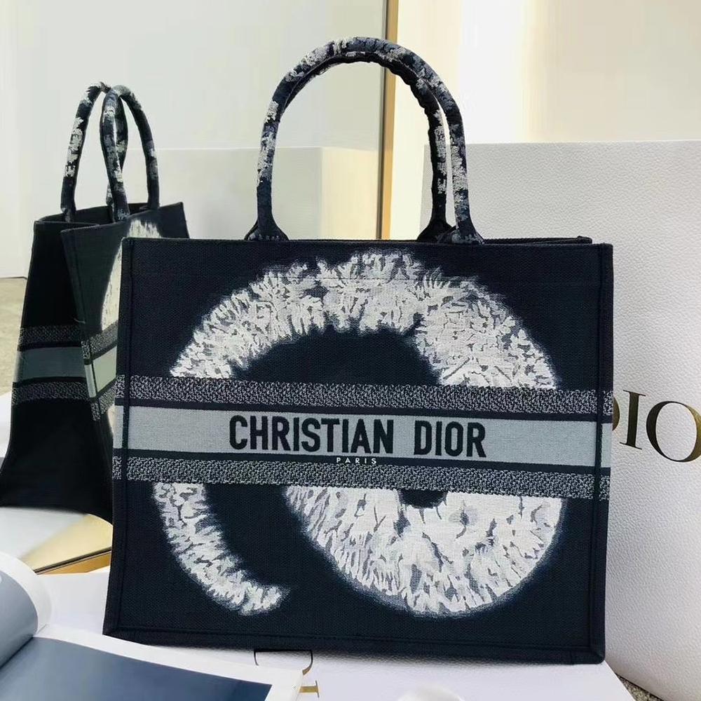 dior-book-tote Tote