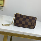 louis-vuitton-wallet-25 ohter
