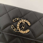 chanel-caviar-quilted-gusset-flap-wallet-copy ohter