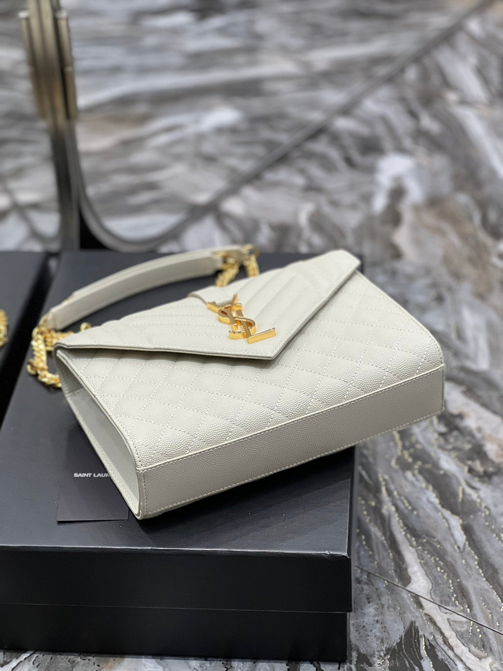 ysl-envelope-bag-medium-white-487206 Crossbody