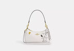 peanuts-teri-snoopy-shoulder-bag Shoulder