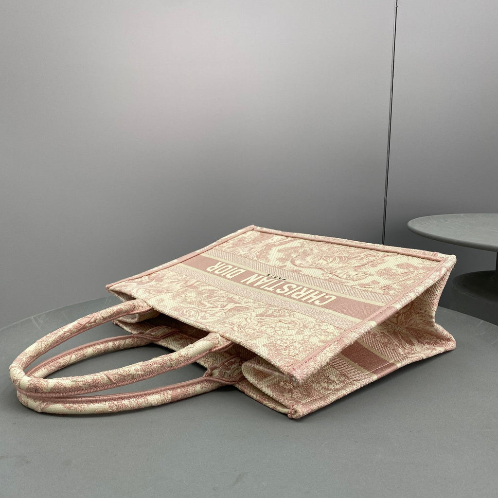dior-book-tote-mediumpink-toile-de-jouy-embroider-36-x-27-5-x-16-5-cm Tote