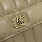 chanel-flap-bag-2 Crossbody