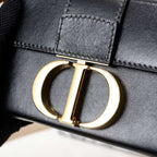 30-montaigne-flap-bag Shoulder