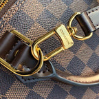 louis-vuitton-alma-bb-damier-ebene Crossbody