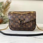 louis-vuitton-bag Crossbody