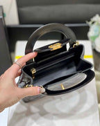 chanel-kelly-mini-shopping-bag-mini-23k-shiny-aged-calfskin-black-13x19x7cm Handle