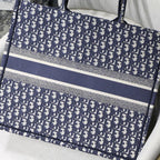 dior-book-tote-10 Tote