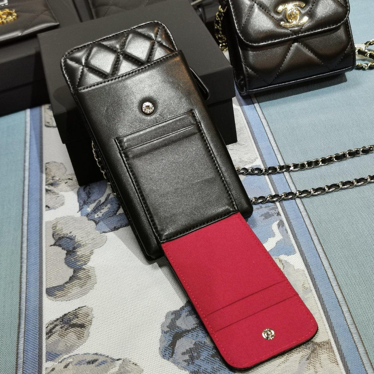 chanel-wallet-10 ohter
