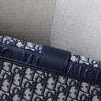 30-montaigne-pouch-6 Crossbody
