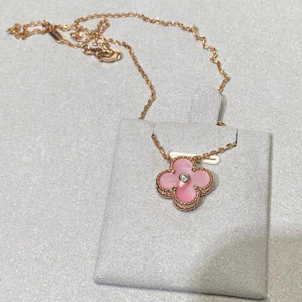 VCA CLOVER 15MM DIAMOND PINK MOP NECKLACE
