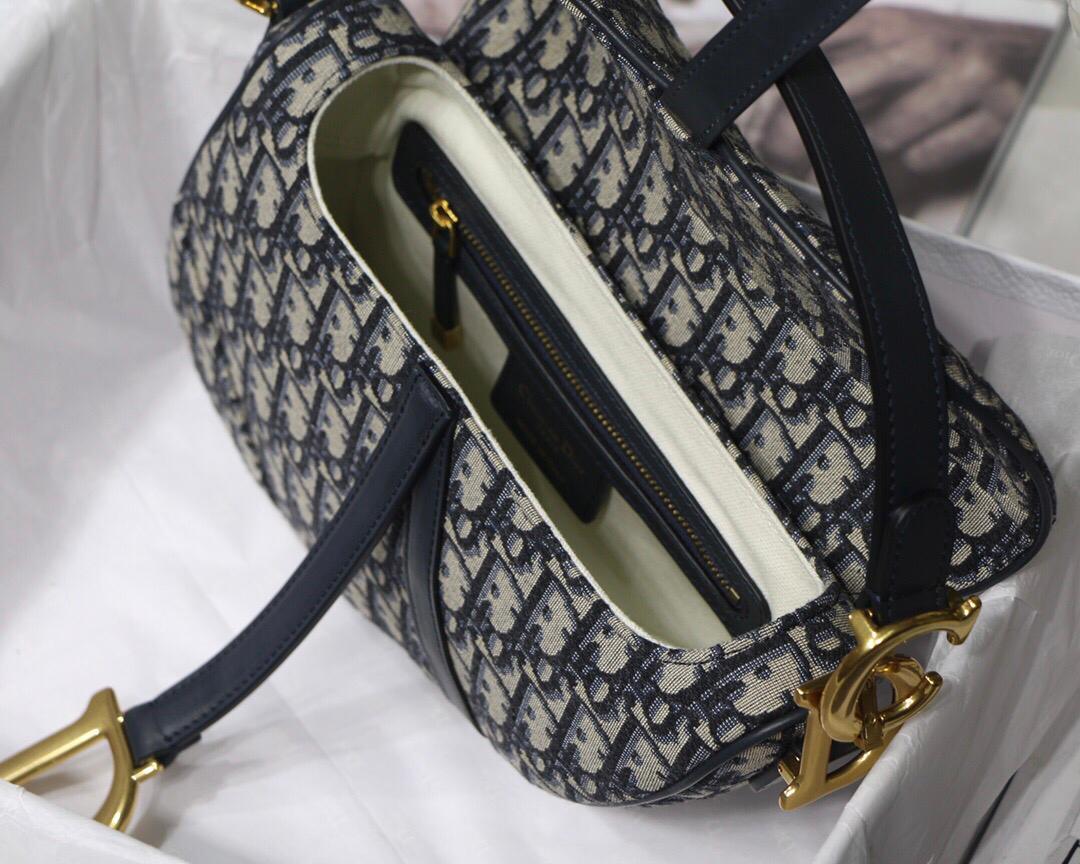 dior-medium-saddle-bag-with-strap-blue-oblique Shoulder