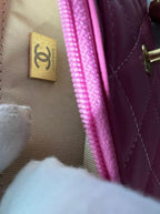 chanel-logo-wallet-on-chain-pink ohter