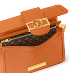 dauphine-soft-mm-1 Shoulder