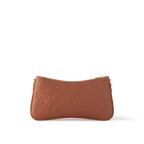 louis-vuitton-liv-pochette-3 Crossbody