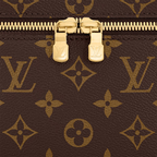 lv-toiletry-bag Handle