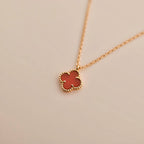 VCA CLOVER MINI 9.5MM WHITE CARNELIANS NECKLACE