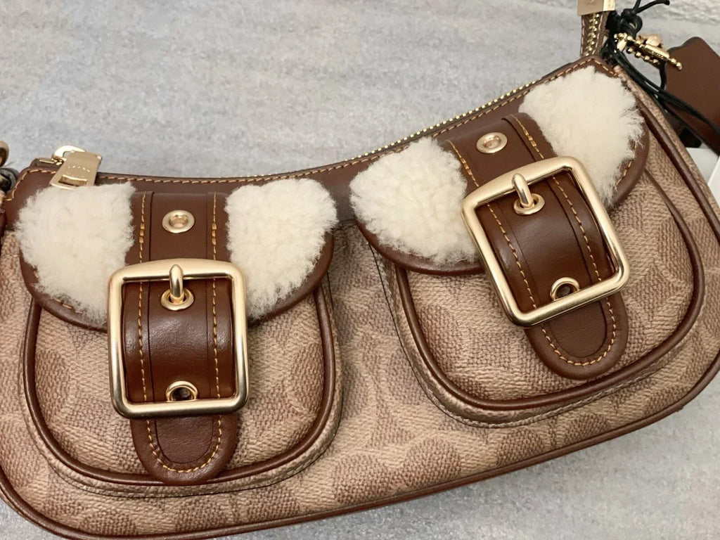 coach-ashton-baguette Shoulder