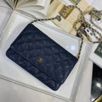 classic-purse-1 Crossbody